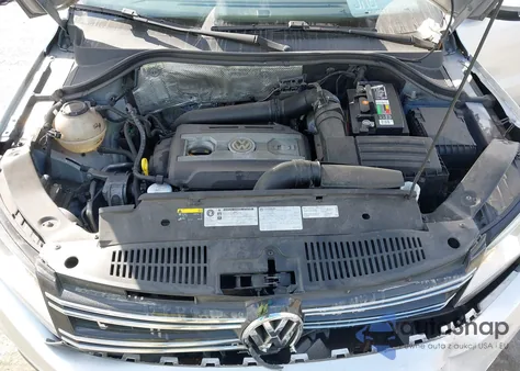 2018 Volkswagen Tiguan Limited 2.0T from USA, damaged, VIN WVGAV7AX4JK002555